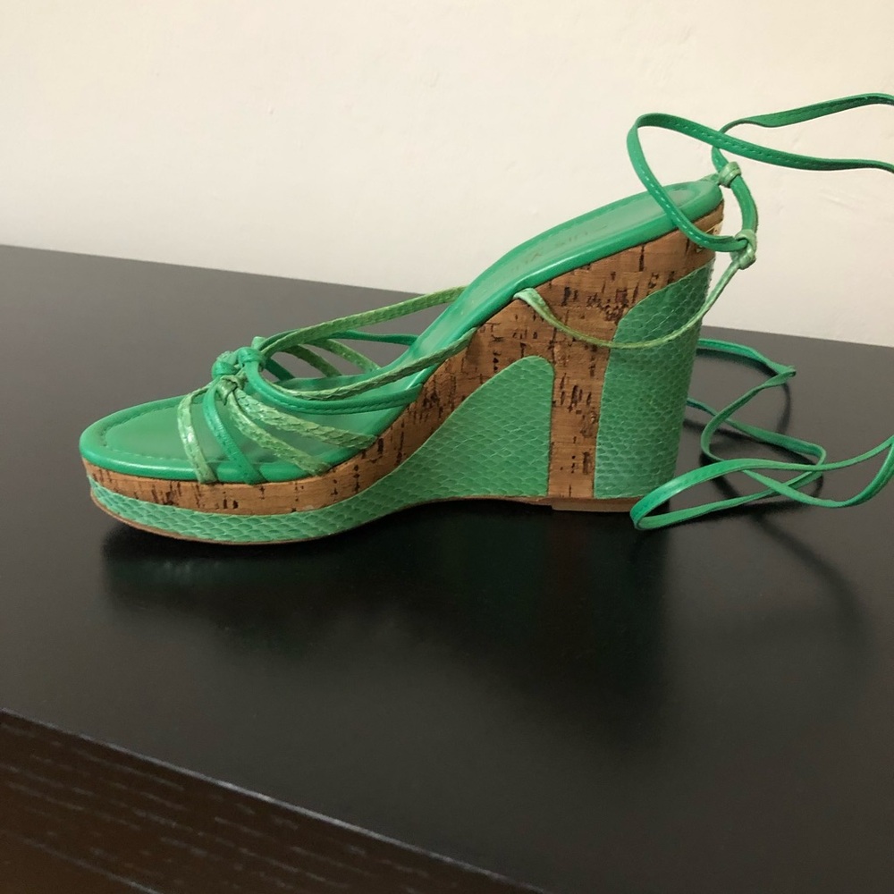 Beautiful Louis Vuitton espadrille sandals